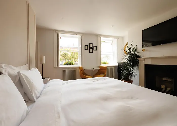 Pembroke Guest Apartment